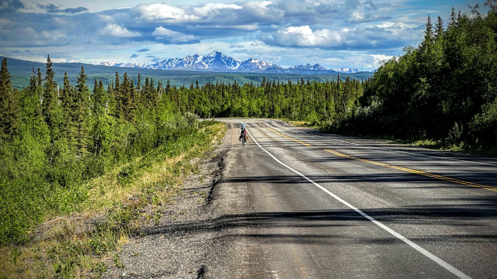 On our first day biking, we leave the gorgeous Alaska Range behind us. Everytime we turn around, we are blown away by its beauty.