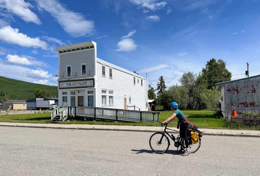 Biking into the historic town of Nenana. We enjoyed the handful of nicely restaured historic buildings and especially the train station.